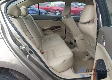 2010 Honda Accord 2.4 Ex-L из США, поврежденный, VIN 1HGCP2F88AA034279